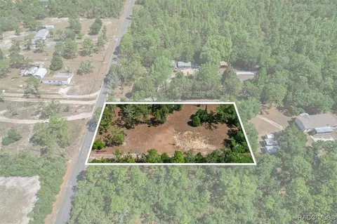 7245 S Blackberry Pt, Homosassa, FL 34446