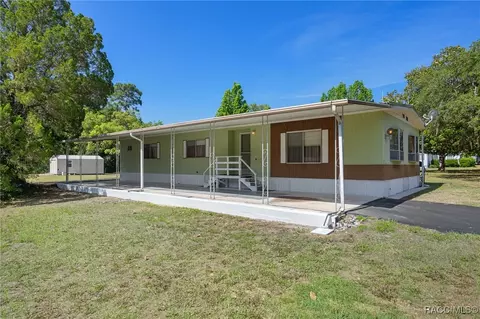 7282 W Pompey Ln, Homosassa, FL 34446