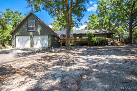11366 S Portage Pt, Floral City, FL 34436