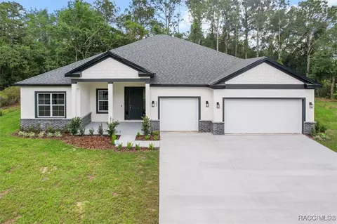27 Sycamore Ct W, Homosassa, FL 34446