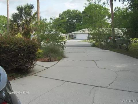 Exterior - 3150 E Sweet Meadow Ct, Hernando, FL 34442 photo 22 of 32