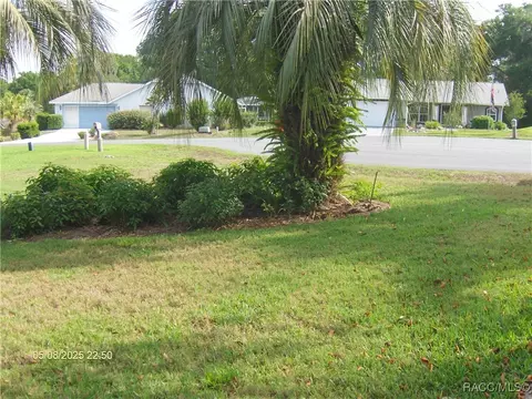 Exterior - 3150 E Sweet Meadow Ct, Hernando, FL 34442 photo 15 of 32