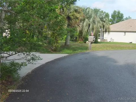 Exterior - 3150 E Sweet Meadow Ct, Hernando, FL 34442 photo 24 of 32