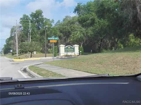 Exterior - 3150 E Sweet Meadow Ct, Hernando, FL 34442 photo 2 of 32