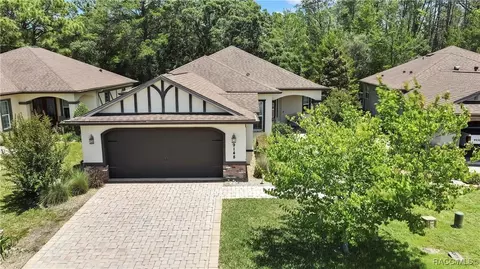 9148 S Deer Park Dr, Homosassa, FL 34446