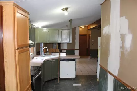 5235 W Gail Ln, Dunnellon, FL 34433 photo 19