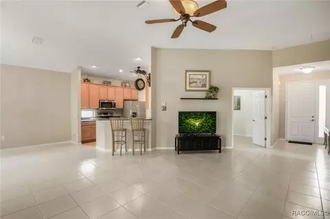 Living - 1052 W Diamond Shore Loop, Hernando, FL 34442 photo 2 of 4