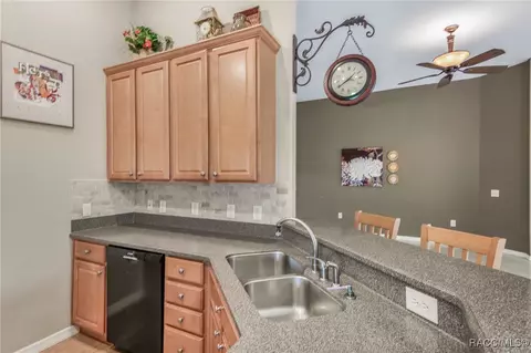 Kitchen - 1052 W Diamond Shore Loop, Hernando, FL 34442 photo 3 of 3