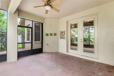 Exterior - 1052 W Diamond Shore Loop, Hernando, FL 34442 photo 5 of 10