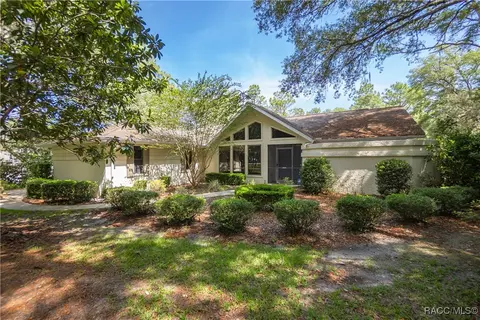 609 W Olympia St, Hernando, FL 34442