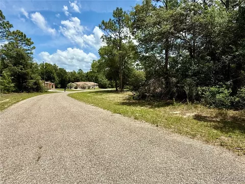 2628 W Scilla Dr, Citrus Springs, FL 34434