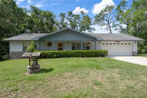 6580 E Glencoe St, Inverness, FL 34452
