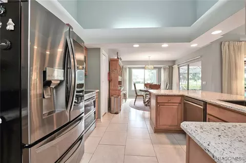 Kitchen - 705 E Dakota Ct, Hernando, FL 34442 photo 7 of 7