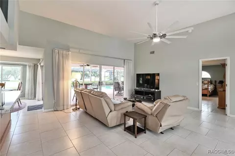Living - 705 E Dakota Ct, Hernando, FL 34442 photo 2 of 2