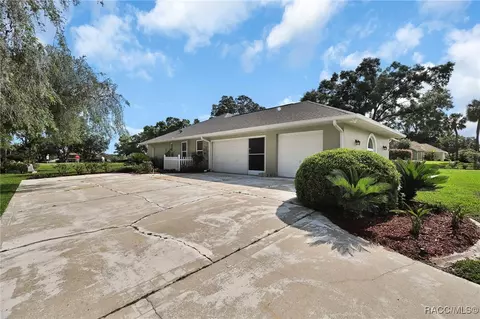 Exterior - 705 E Dakota Ct, Hernando, FL 34442 photo 10 of 19