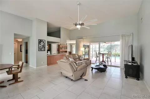 Living - 705 E Dakota Ct, Hernando, FL 34442 photo 1 of 2