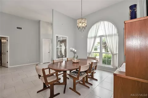 Dining - 705 E Dakota Ct, Hernando, FL 34442 photo 3 of 4
