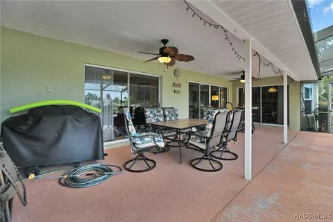 Exterior - 705 E Dakota Ct, Hernando, FL 34442 photo 4 of 19