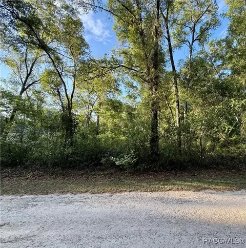 3494 E Bellshire Pl, Inverness, FL 34453