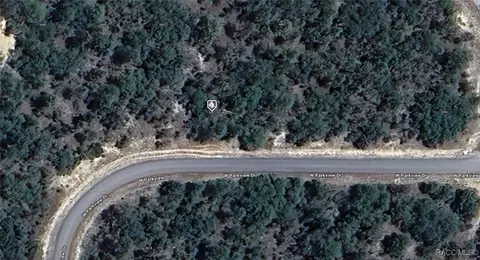 3607 W Parkview Dr, Dunnellon, FL 34433