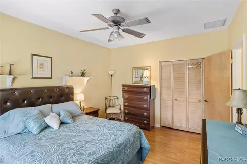 Bedroom - 330 E Ireland Ct, Hernando, FL 34442 photo 8 of 8