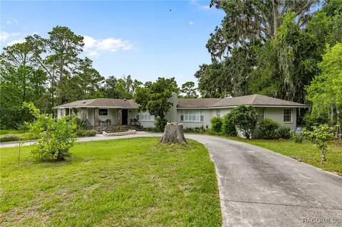 449 SW Montgomery Dr, Lake City, FL 32025