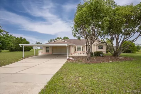 9099 S Thoroughbred Pt, Inverness, FL 34452