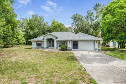 2617 E Newhaven St, Inverness, FL 34453
