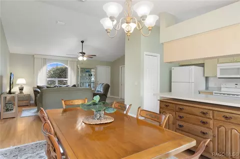 3570 E Cove Park Trl, Hernando, FL 34442 photo 12