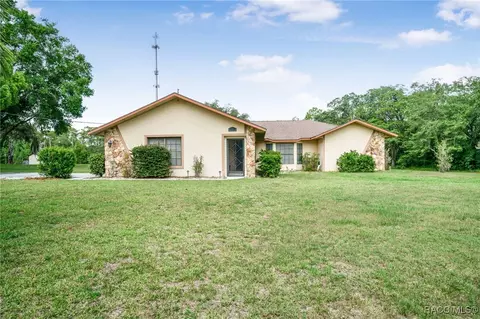 262 N Indianapolis Ave, Hernando, FL 34442 photo 2