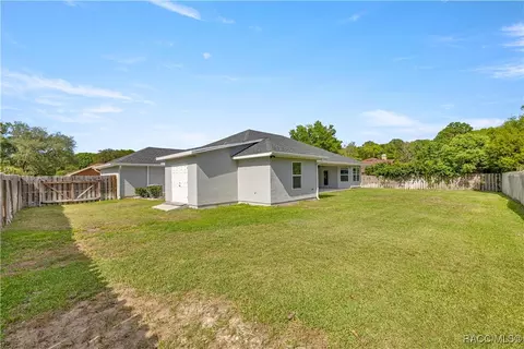 Exterior - 5144 NE 9th St, Ocala, FL 34470 photo 7 of 7