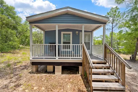 4724 N Forest Lake Dr, Hernando, FL 34442 photo 2