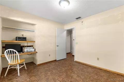 Bedroom - 519 Spring Lake Rd, Ocala, FL 34472 photo 5 of 7