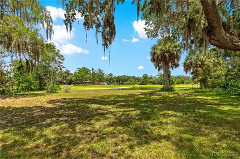 Exterior - 519 Spring Lake Rd, Ocala, FL 34472 photo 5 of 12