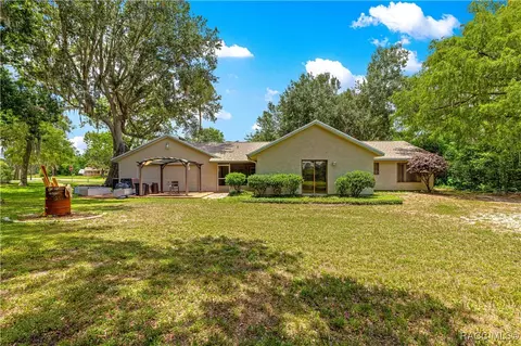 Exterior - 519 Spring Lake Rd, Ocala, FL 34472 photo 7 of 12