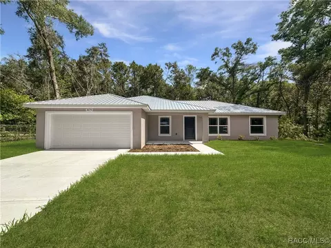 3679 E Bernice St, Inverness, FL 34453