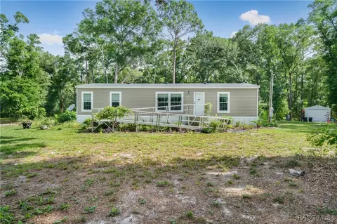 9031 NW 127th Pl, Chiefland, FL 32626