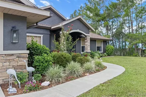 1558 E Cleveland St, Hernando, FL 34442 photo 2