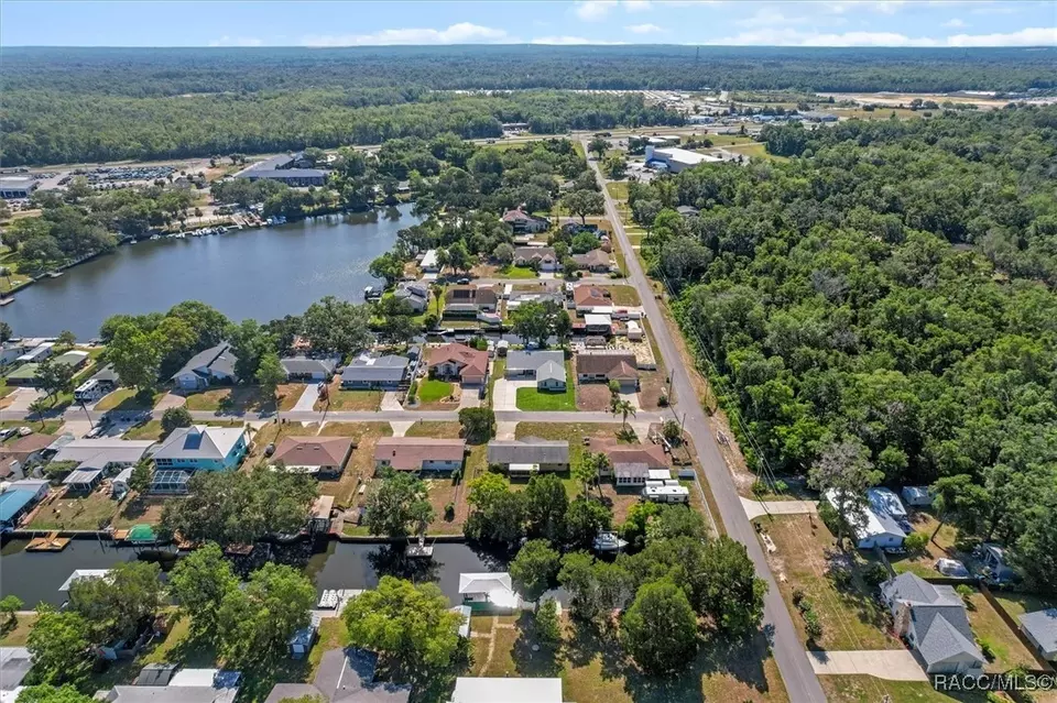View/Area - 3835 N Eagle Pt, Crystal River, FL 34428 photo 6 of 6