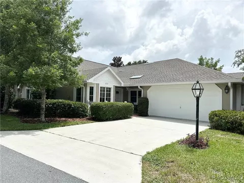 6102 W Fairdale Ct, Crystal River, FL 34429