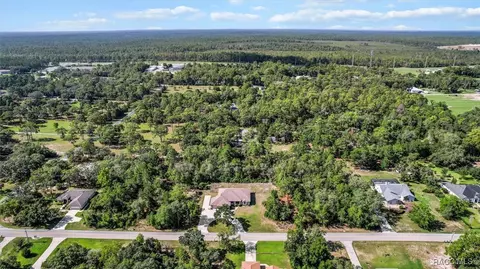 View/Area - 582 E Savoy St, Lecanto, FL 34461 photo 3 of 6