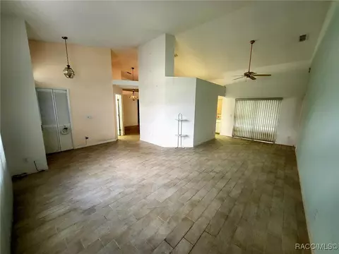 Living - 322 N Turkey Pine Loop, Lecanto, FL 34461 photo 2 of 6