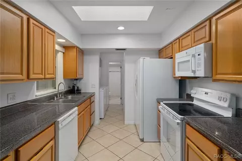 Kitchen - 6045 E Rector St, Inverness, FL 34452 photo 2 of 2