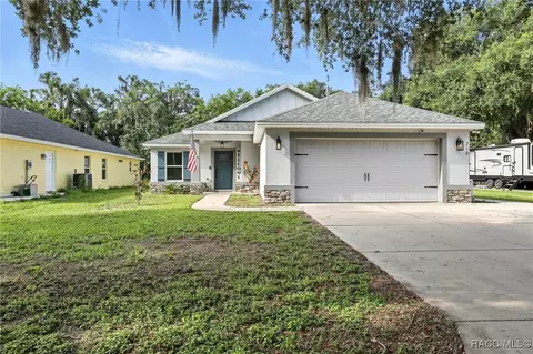 710 Barwick St, Wildwood, FL 34785
