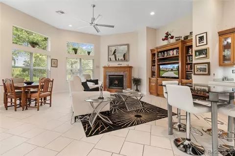 3915 N Grayhawk Loop, Lecanto, FL 34461 photo 9