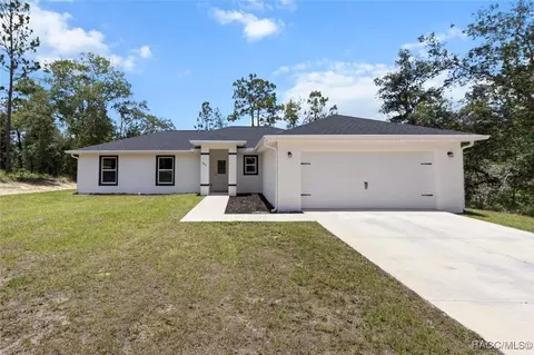 6613 N Bedstrow Blvd, Dunnellon, FL 34434