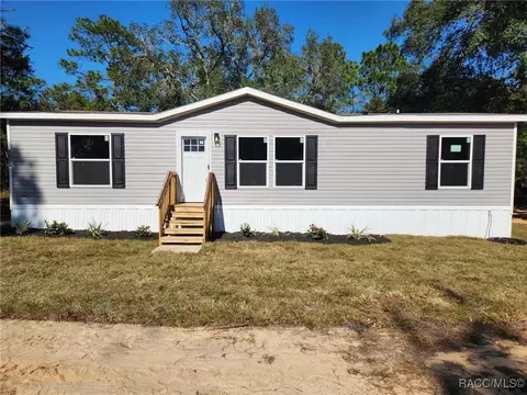4685 W Bobby Ct, Lecanto, FL 34461