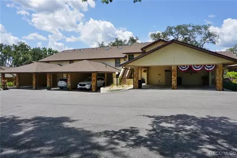 333 E Hartford St #1B, Hernando, FL 34442