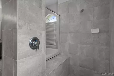 Bath - 2211 N Heritage Oaks Path, Hernando, FL 34442 photo 5 of 5