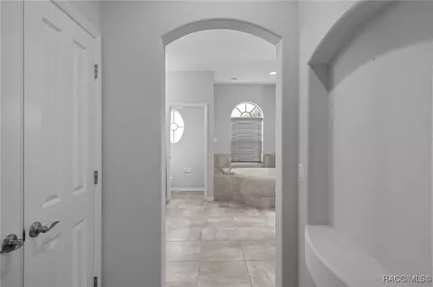Entry Way - 2211 N Heritage Oaks Path, Hernando, FL 34442 photo 9 of 11
